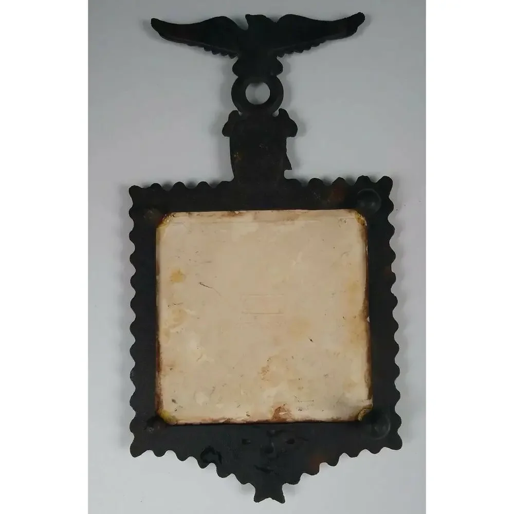 Unbranded item shows
